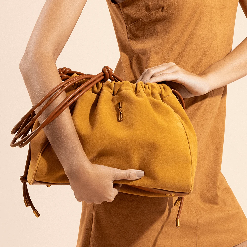 Bolsa Camurça Amarelo Mostarda Alça Ombro - vista 6 de 6