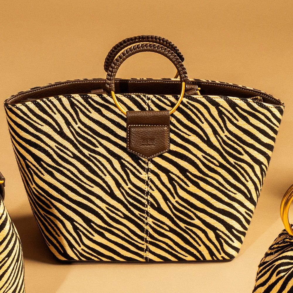 Bolsa Shopper Palha Zebra Animal Print Alça Dupla - vista 1 de 8