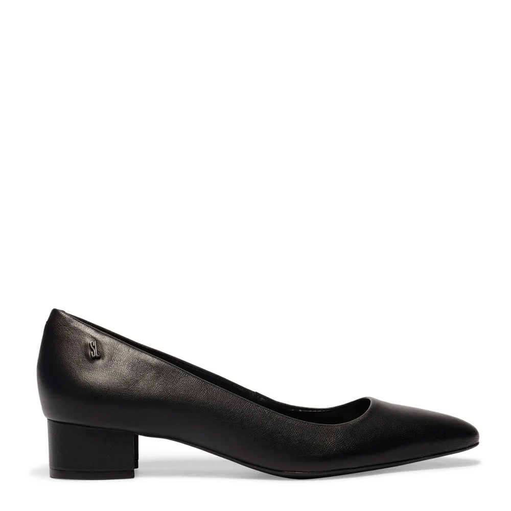 Sapato Scarpin Preto Couro Salto Baixo - vista 1 de 3